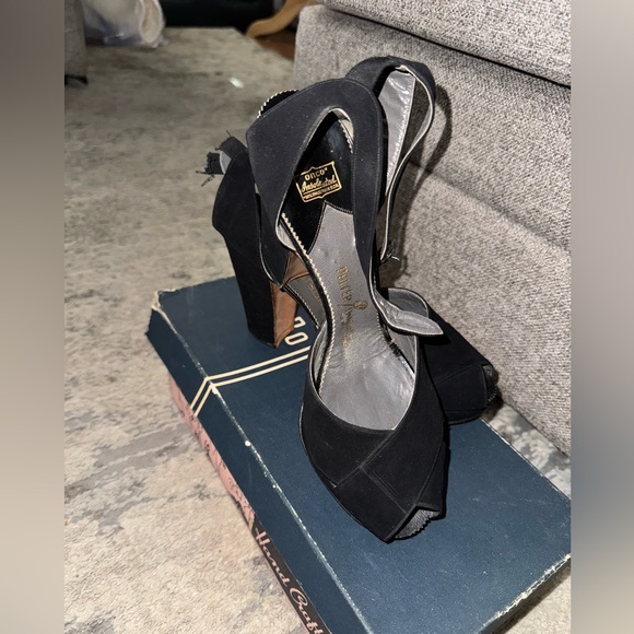 1940s vintage black peep toe heels - Picture 9 of 11